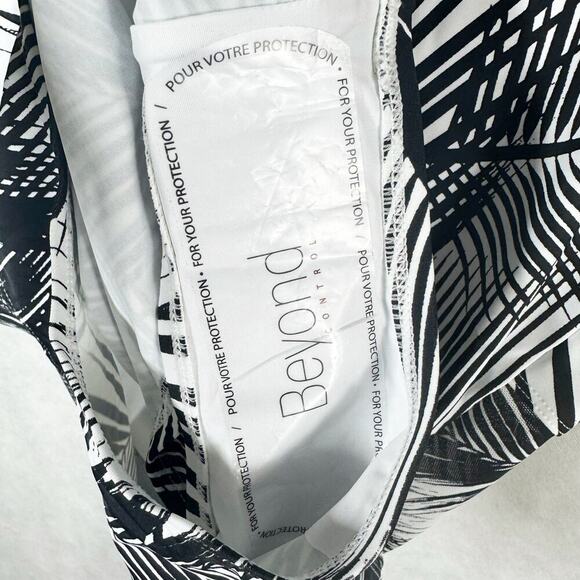 Beyond Control Giving Attitude One Shoulder Tummy Control Swimsuit Size 14 - Picture 4 of 10